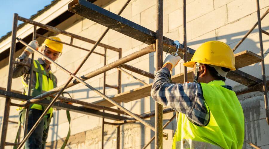 Professional fairlawn roofing services in Darien, WI
